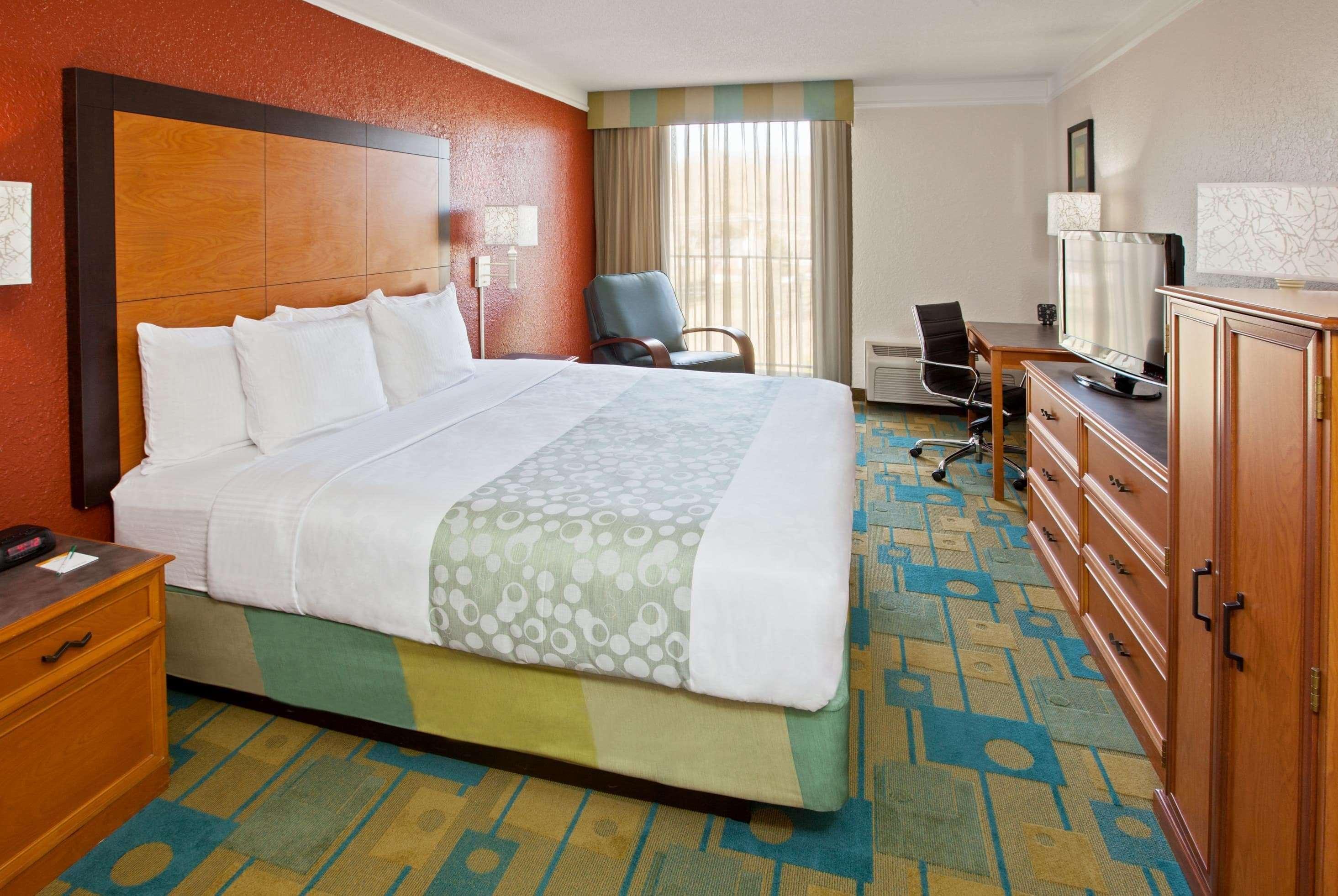 La Quinta By Wyndham Nashville Airport/Opryland Zewnętrze zdjęcie