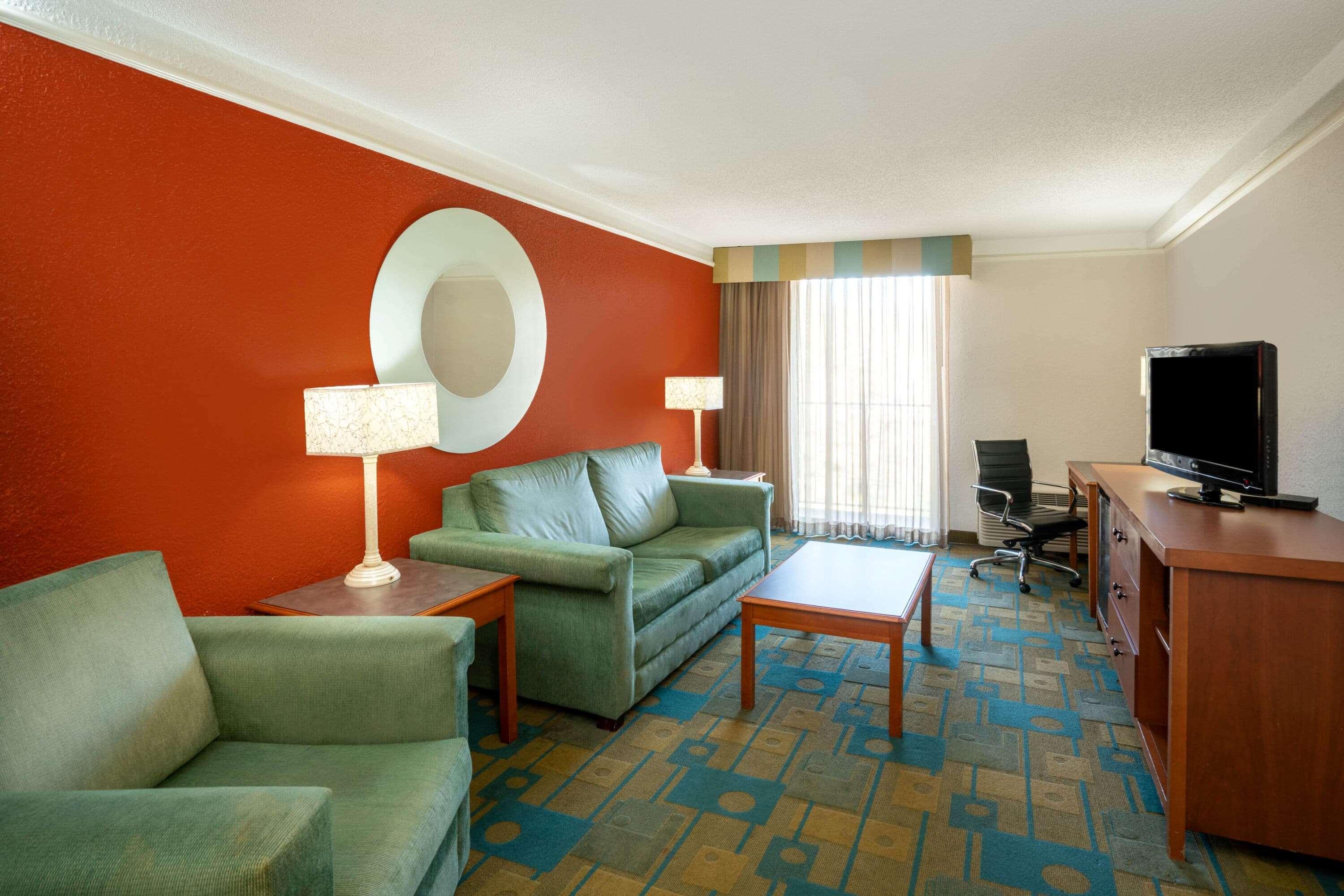 La Quinta By Wyndham Nashville Airport/Opryland Zewnętrze zdjęcie