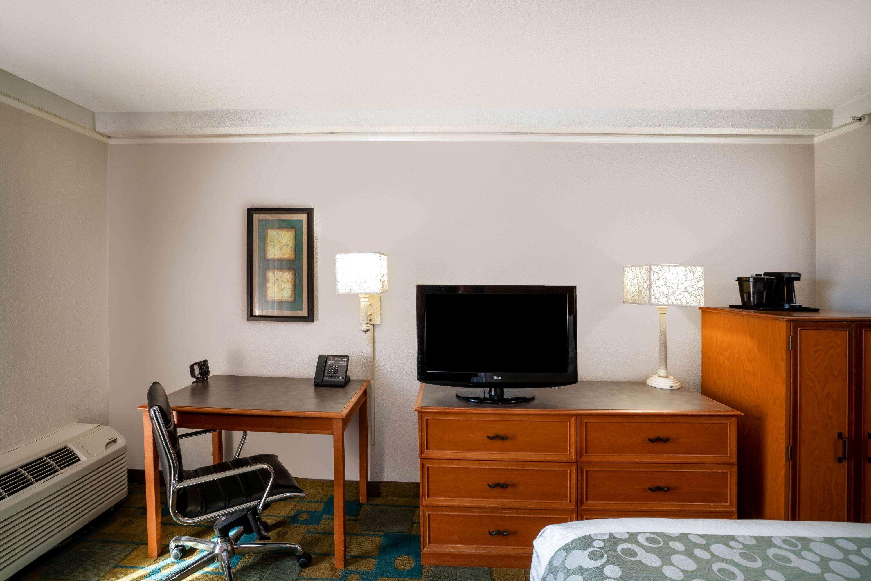 La Quinta By Wyndham Nashville Airport/Opryland Zewnętrze zdjęcie