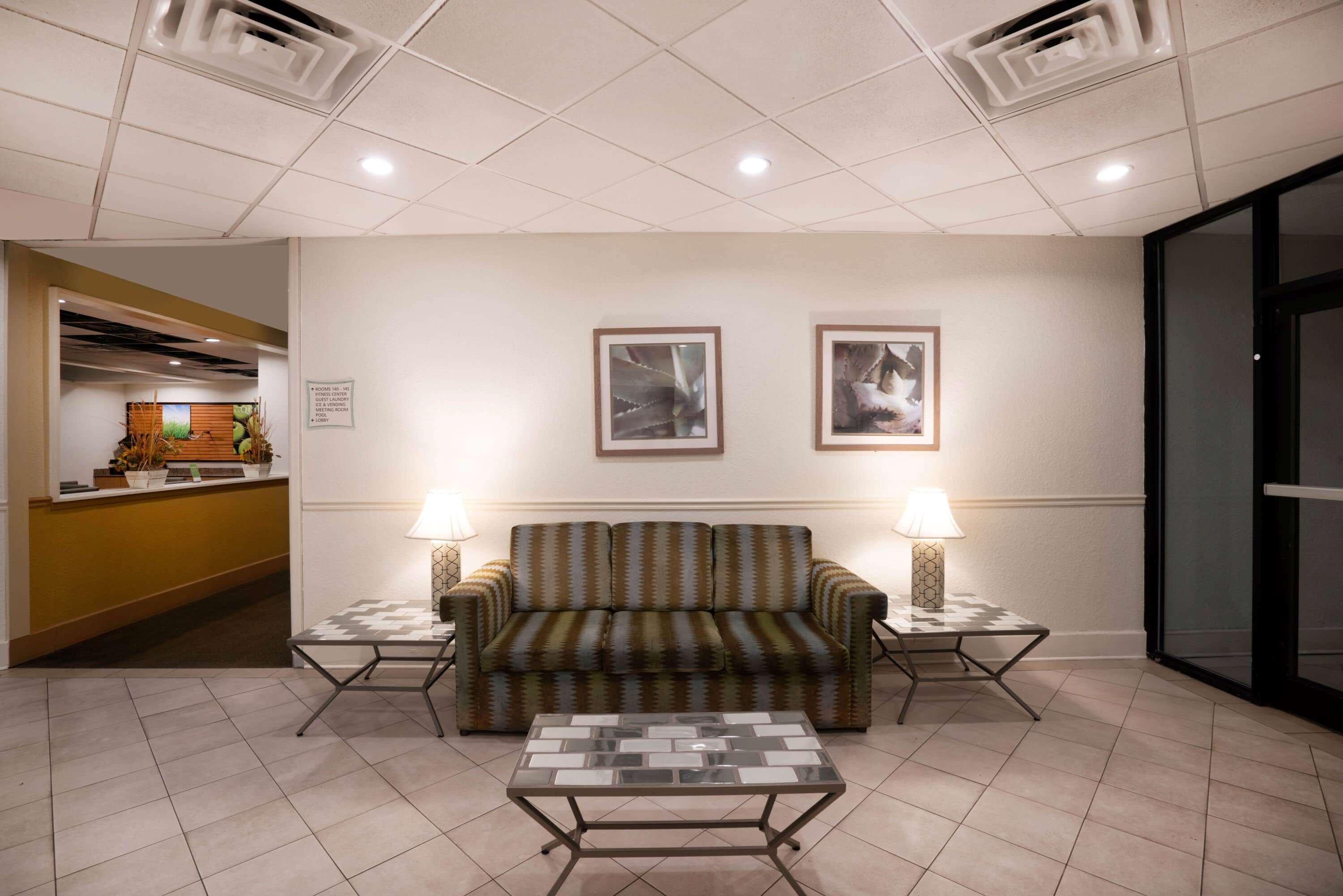 La Quinta By Wyndham Nashville Airport/Opryland Zewnętrze zdjęcie