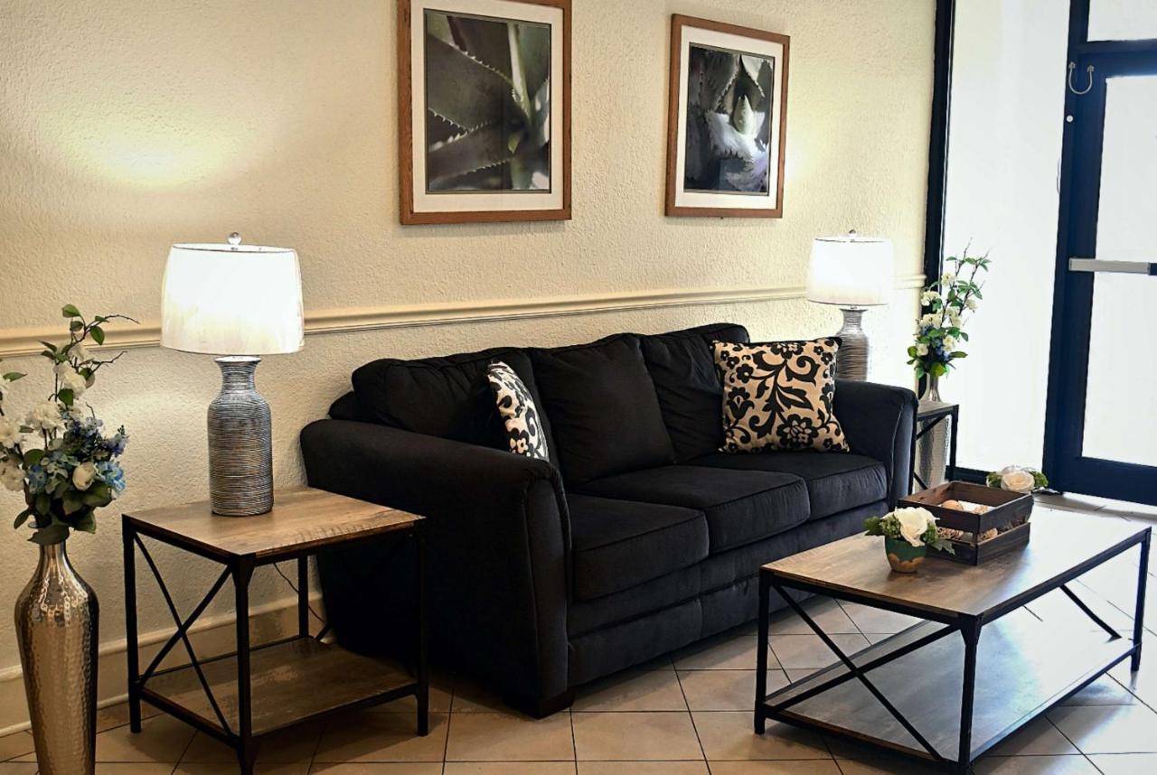La Quinta By Wyndham Nashville Airport/Opryland Zewnętrze zdjęcie
