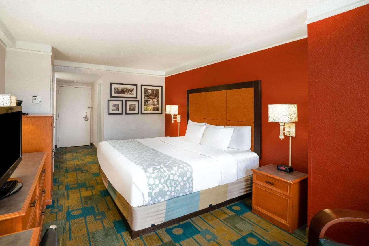 La Quinta By Wyndham Nashville Airport/Opryland Zewnętrze zdjęcie