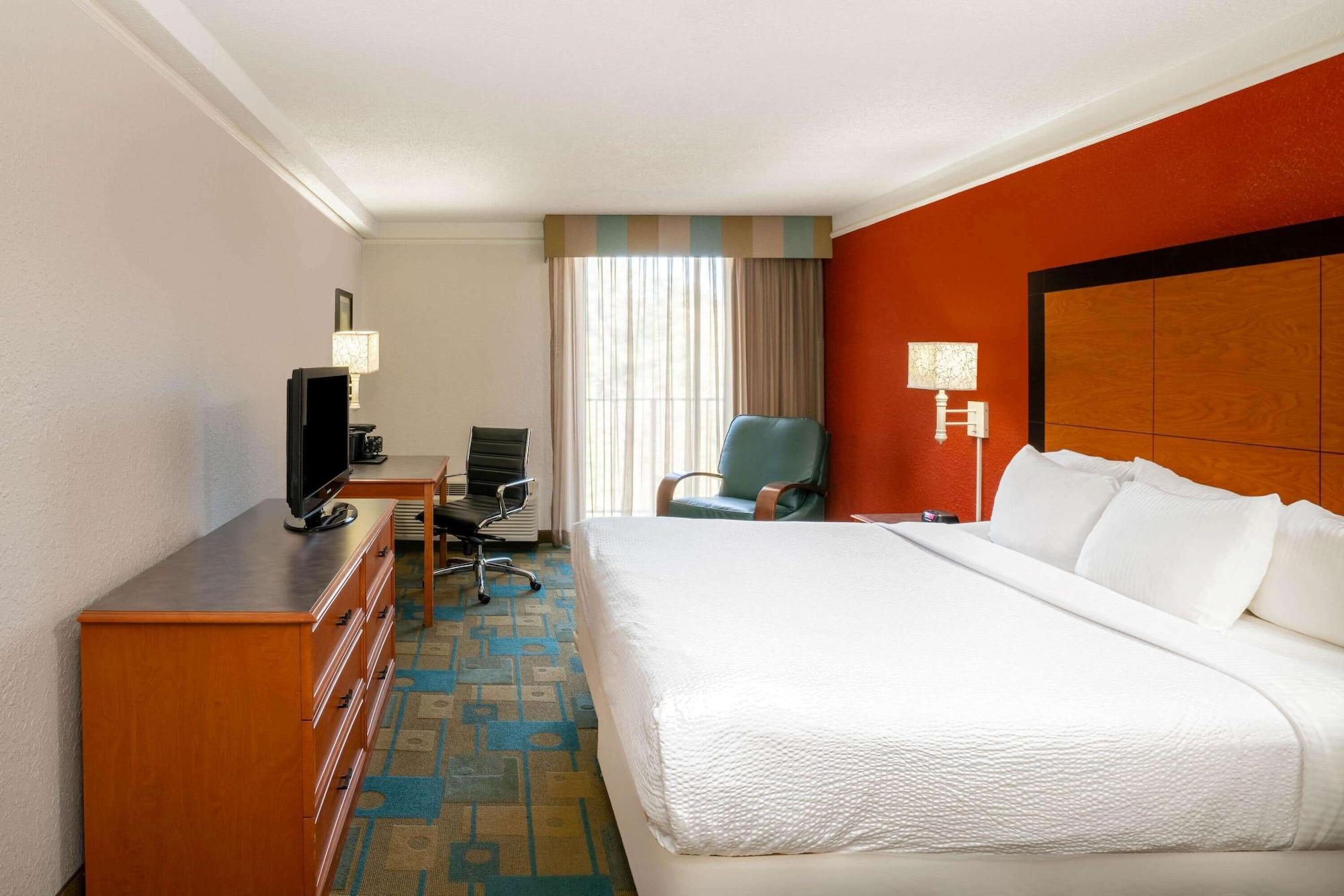 La Quinta By Wyndham Nashville Airport/Opryland Zewnętrze zdjęcie