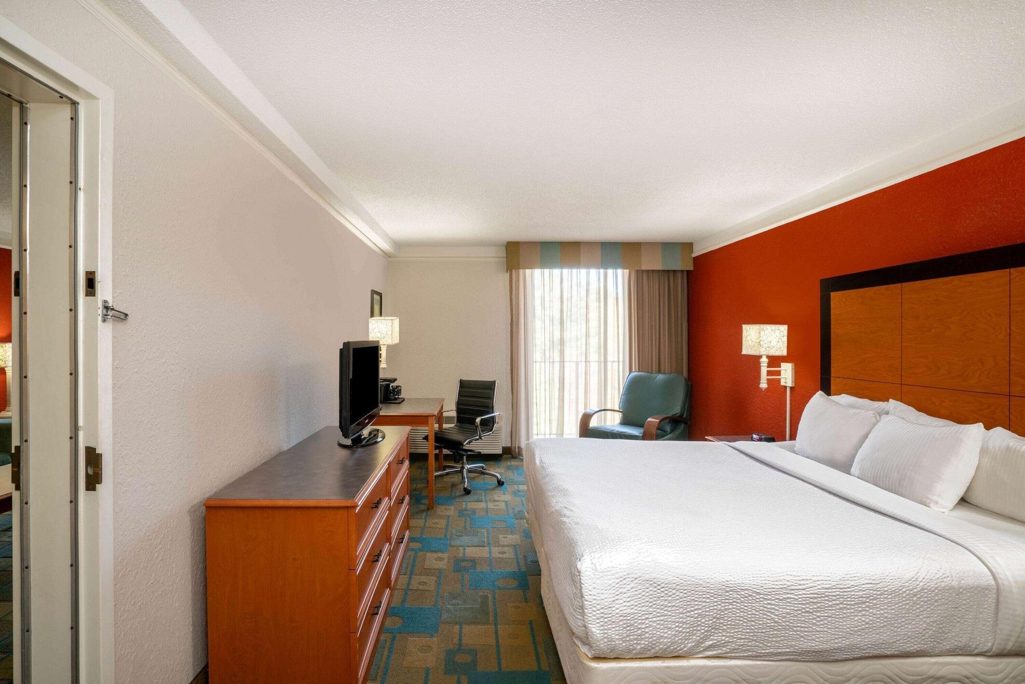 La Quinta By Wyndham Nashville Airport/Opryland Zewnętrze zdjęcie